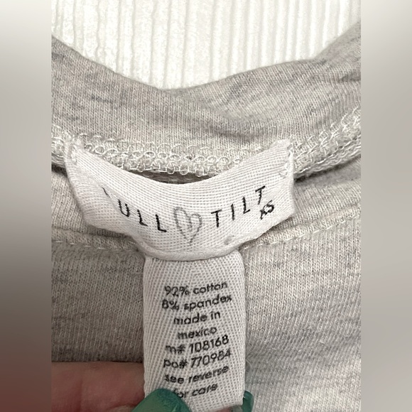 Full Tilt Oversized Crop Top Short Sleeve Gray Stripped Shirt XS - Picture 4 of 4